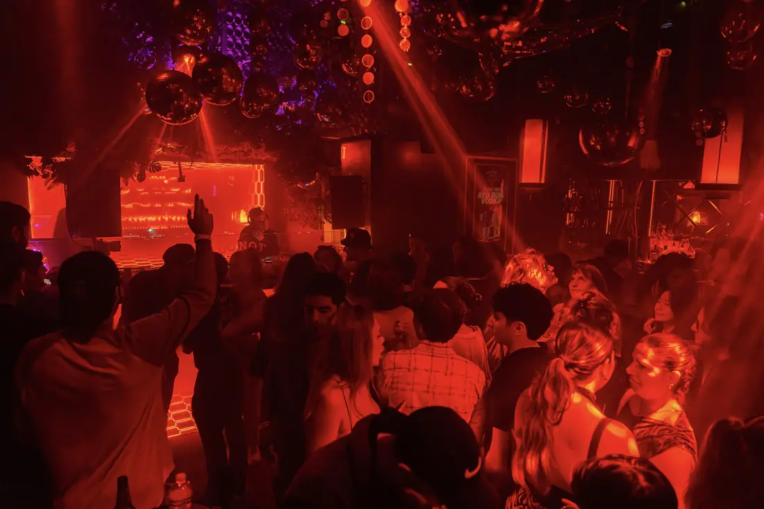 The room at Do Not Sit On The Furniture during an Intriga Wednesday