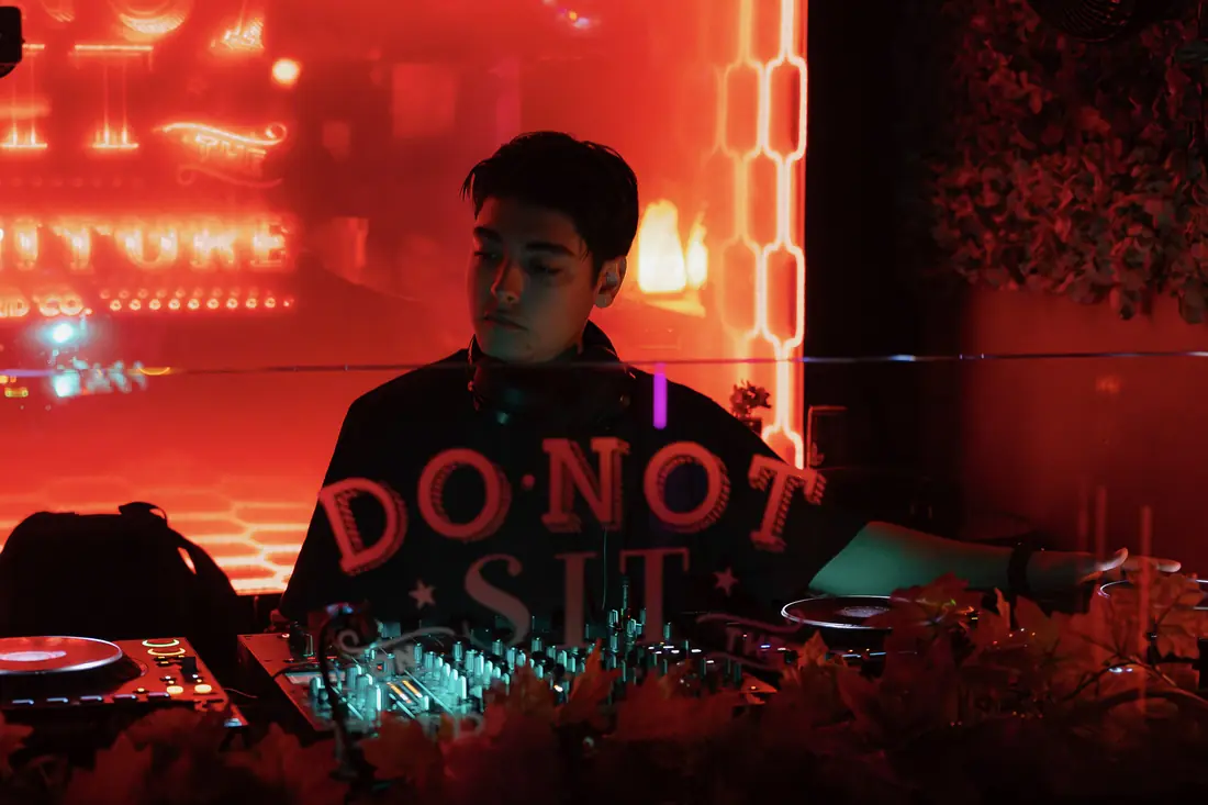 Behind the decks at Intriga, Do Not Sit On The Furniture